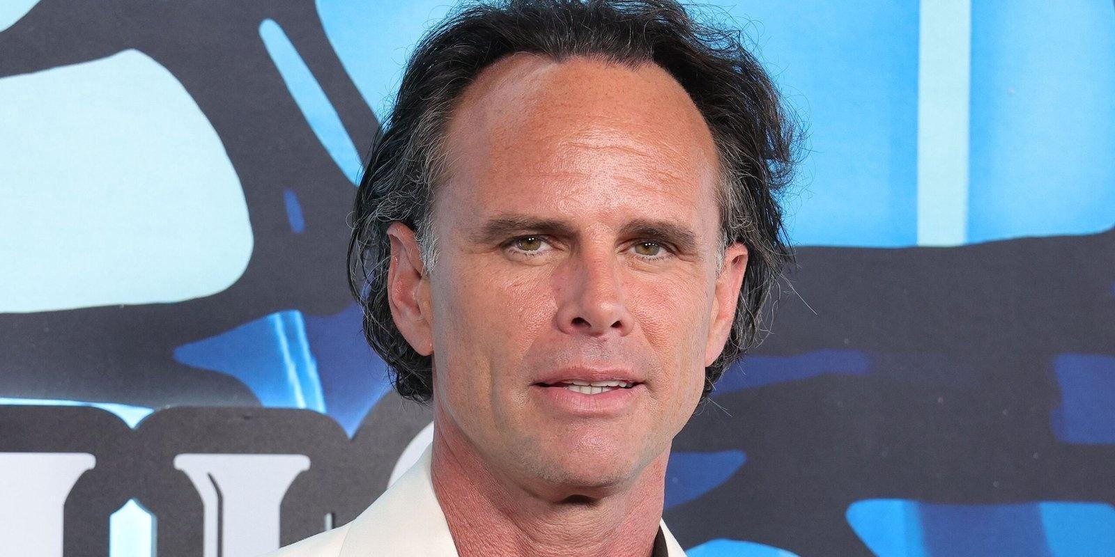 शुरुआती भूमिकाएँ जिन्होंने वाल्टन गोगिंस को एक टीवी दिग्गज बना दिया